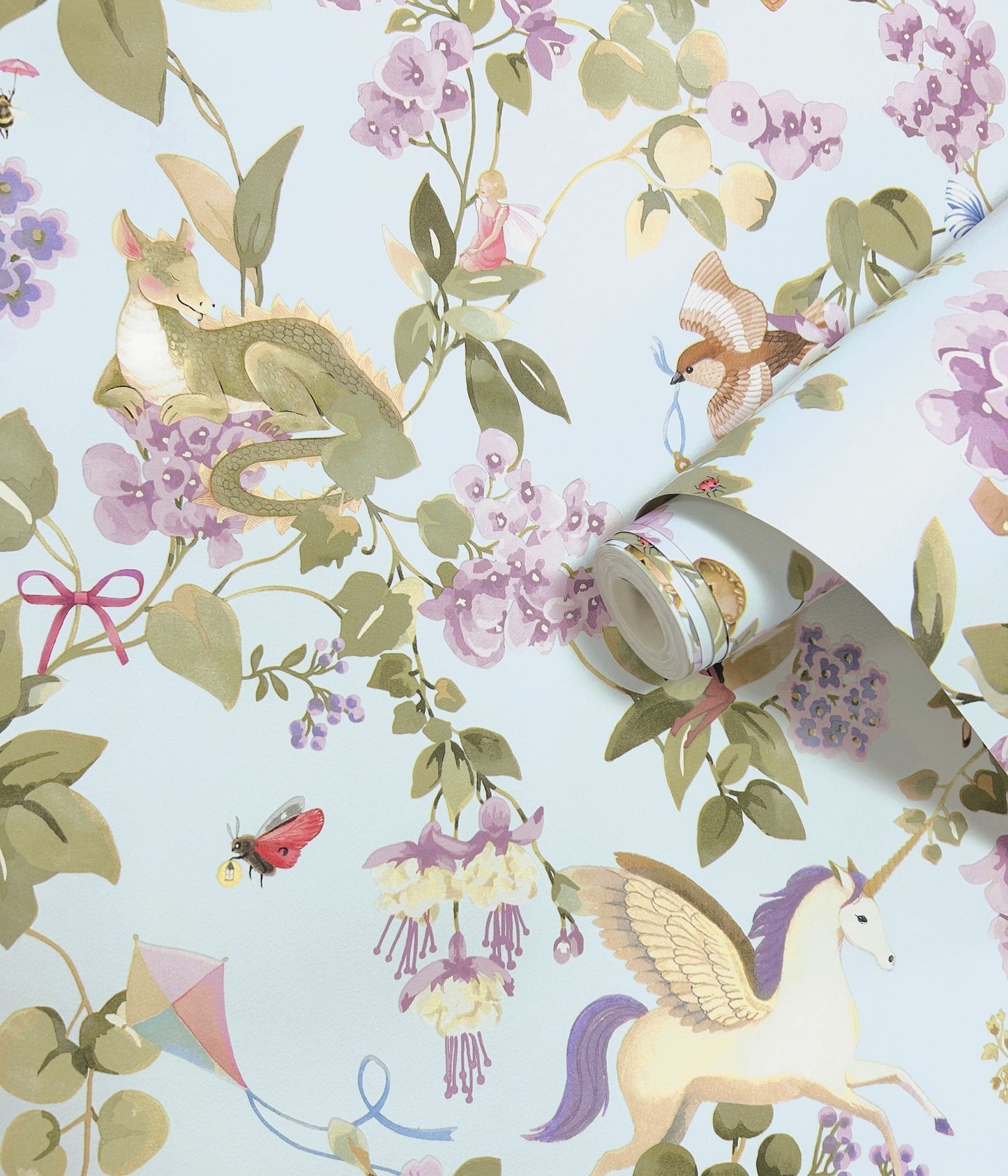 ADVENTURE AWAITS 14022